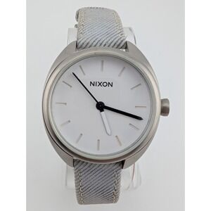 NIXON Elemantary The Wit Watch Women 39mm Case Gray Leather Band- New Battery